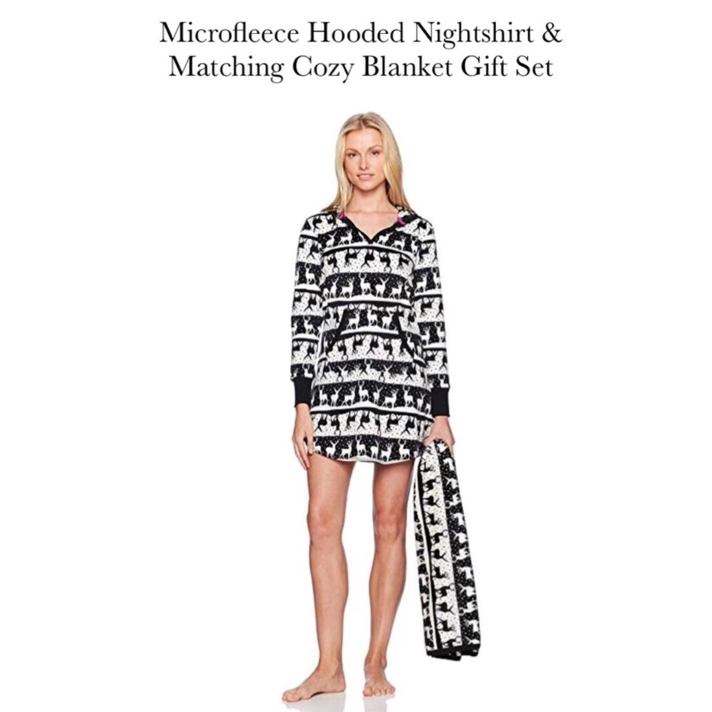 Hooded Nightgown & Blanket Gift Set